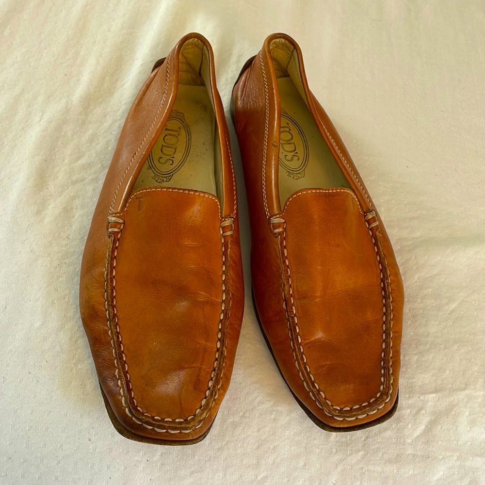 Tod’s driving shoes, EU 40.5